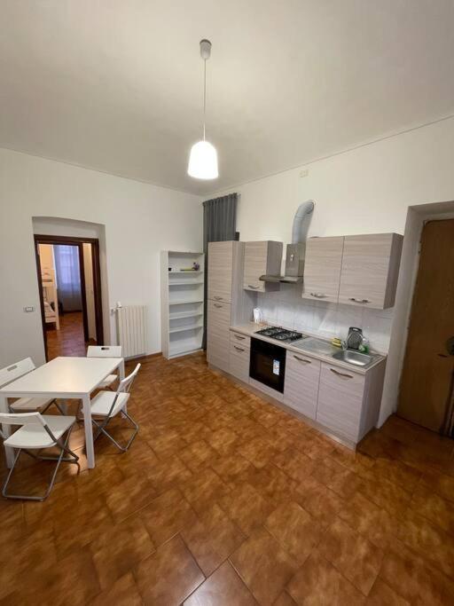 Appartamento Vicino Centro 都灵 外观 照片